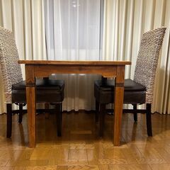 カリッジ マーケットのリゾートダイニングテーブルとチェア