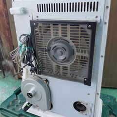 簡易分解清掃済み サンポット FF式石油ストーブ 温風式 FF-4210TL N 