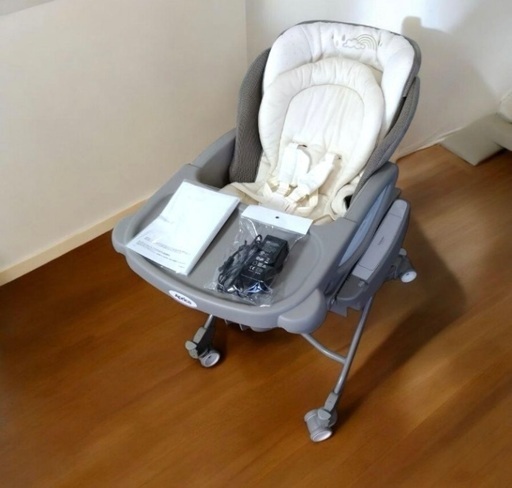 Aprica ユラリズムオート 電動ハイローチェア