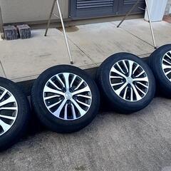 日産 セレナ C26 ハイウェイスター 純正アルミホイール付きタイヤ　1本パンク C26 セレナ 純正ホイール アルミ 1本パンク