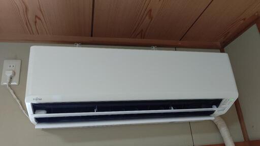 ☆富士通ゼネラル　ルームエアコン　AS-C22F-W　室内機、室外機、配管付き！（現状渡し）☆
