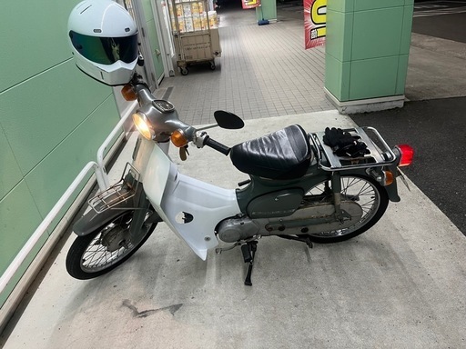 カブ50ボアアップして75cc4速になります。