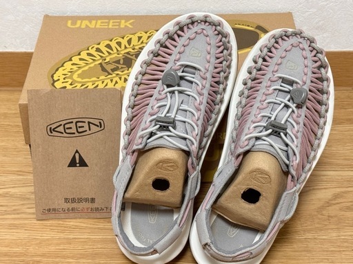 【24.5cm】KEEN レディース サンダル ユニーク