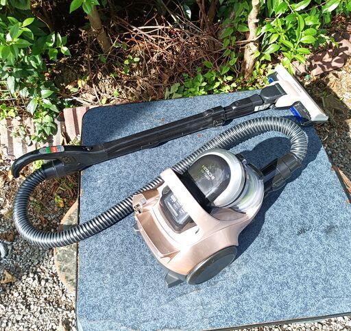★お届け可！★ HITACHI 掃除機 パワーブーストサイクロン CV-TS800 2018年製