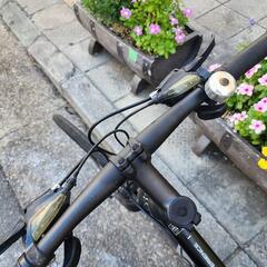 クロスバイク　７００ｘ２８ｃ　3x7変速　フレーム　アルミ　美品　配達可能