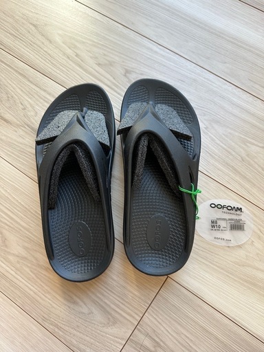 【定価2割引】極美品 ウーフォス OOFOS ooriginal ファッション リカバリーサンダル ブラック 27cm