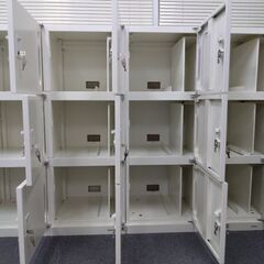 オフィスロッカー