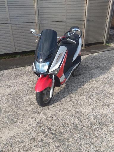 YAMAHA　マジェスティ125 FI