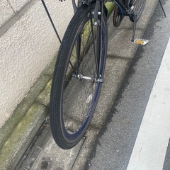 【購入者募集中】クロスバイク　700c　カゴ、鍵、ライト 付き　