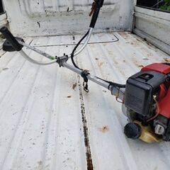 超小型軽量4ストロークエンジンGX22&31搭載の刈払機 刈丸4 UMK422