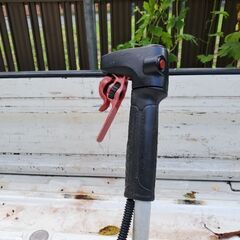 超小型軽量4ストロークエンジンGX22&31搭載の刈払機 刈丸4 UMK422