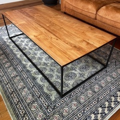 木とアイアンのローテーブル
