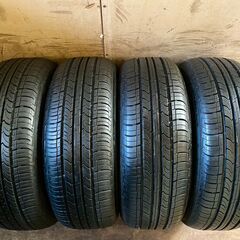 ROADSTONE CLASS PREMIERE CP672 215/60R17 96H M+S 中古タイヤ4本セット