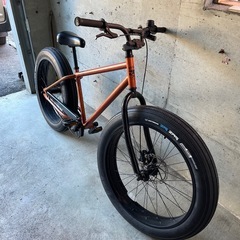 ブロンクス BRONX  26×4.0　ファットバイク