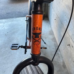 ブロンクス BRONX  26×4.0　ファットバイク