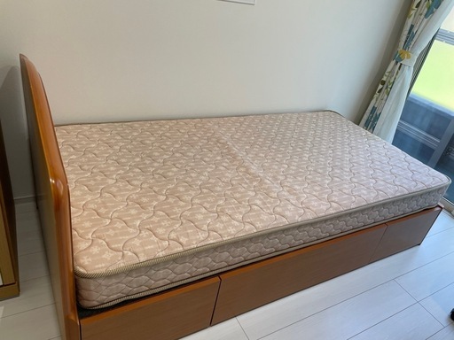 シングルベット　マット付き