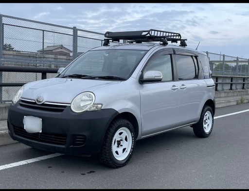 リフトアップ　シエンタSUV仕様 MTタイヤ＆ラック付き カスタム車両 低走行