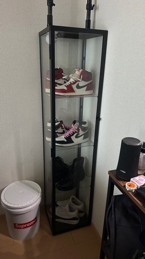 IKEA ディスプレイケース