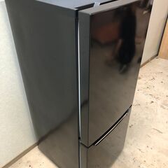 糸島市内 送料無料】 ハイセンス 150L 右開き HR-D15CB 2020年製 0916-8