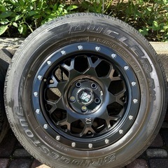 (値下げ)   
夏タイヤ 215/70/16  XTREME  J  　  16✖️7.0J  35  5✖️114.3