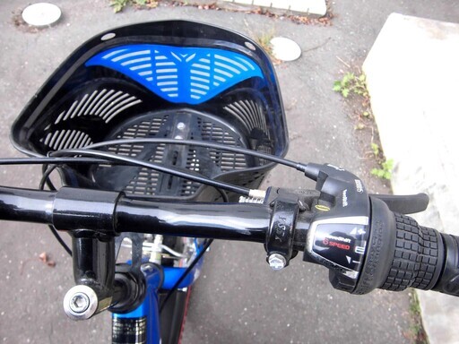 子供用自転車 24インチ 6段変速 メーター付き SP GENERATOR ホワイト×ブルー ジュニアサイクル チャリ 苫小牧西店 24インチ 子供用自転車 6段変速 ブルー カギ付き ジュニアサイクル