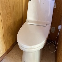 洗浄機能付きトイレ