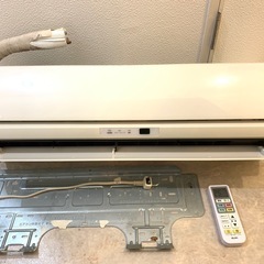 東芝エアコン2016年 3.6kw 8~12畳 いります？