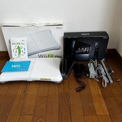 Wii本体、Wii Fit Plus ボード&ソフト