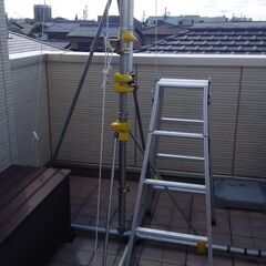 値下げ》》6mポールと自作鋼管製ポール用支持具；手渡し希望