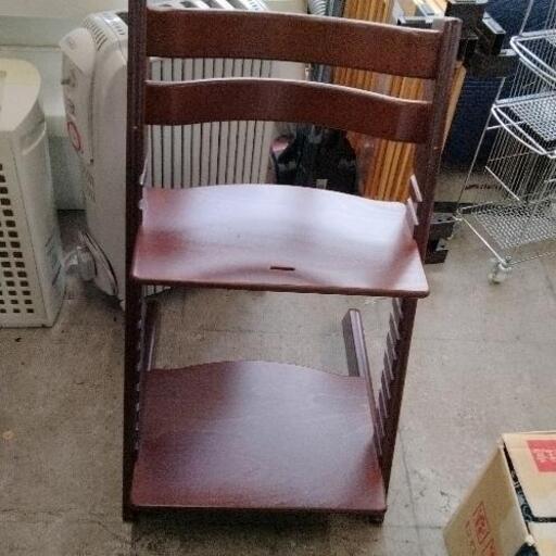 0916-323 STOKKE ベビーチェア