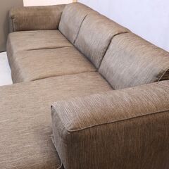 IDC OTSUKA(大塚家具)で取り扱われていた北欧デンマークのソファブランドTHECA(テカ)社のFRESNO(フレスノ) カウチソファー。北欧ならではの洗練されたデザインが魅力です♪ 