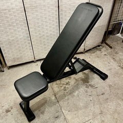 《売約済》【武蔵小山店】LEADING EDGE インクラインベンチ IROTEC アイロテック ラバーダンベル プレート 5KGx6 2.5KGx8 1.25KGx8 ダンベルシャフト4本 EZバー 1本 セット販売 ダンベル 筋トレ トレーニング 鉄アレイ 可変式