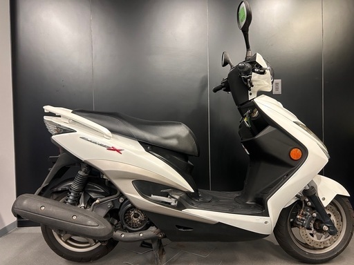 【厳選中古車•ローンOK】YAMAHA シグナスX 4型後期 SED8J ラジカルホワイト【ご成約でヘルメットプレゼント】