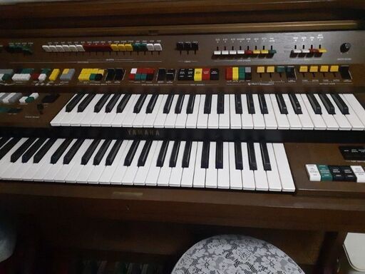 YAMAHAの、エレクトーンです