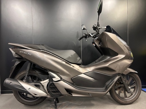 【厳選中古車•ローンOK】ホンダ PCX125 JF81 ブロンズメタリック【ご成約でヘルメットプレゼント】