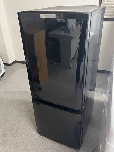 MITSUBISHI MR-P15D-B 冷蔵庫　146l 年製2019 動作品