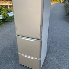 🎄☘️大阪市から阪南市まで配達設置無料🎄シャープ冷蔵庫350Ｌ🍀保証有り