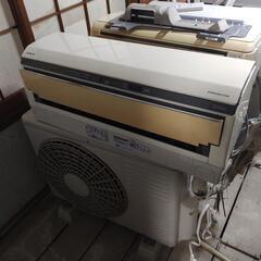 日立　HITACHI　ステンレス・クリーン　白くまくん　エアコン　おもに10畳用　冷房:～12畳　2.8kW　RAS-S28C

