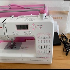 ジャノメ　コンピュータミシン　JP210MSE　スペシャルエディション  JANOME ミシン 自動糸調子 美品 かわいいミシン