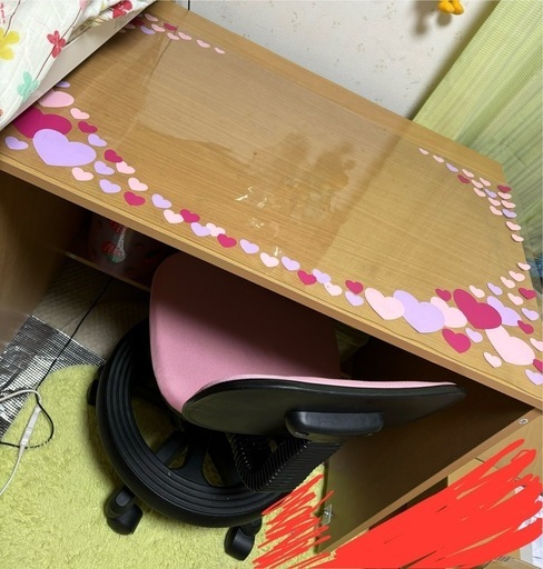 学習机と椅子