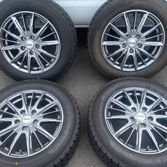 ☆バリ溝・美品・2023年製スタッドレス☆　16インチ　6.5J　PCD114.3　5穴　ET48　ハブ径約74　GOODYEAR ICENAVI7 205/60R16　整理番号：YS2024/09/16①