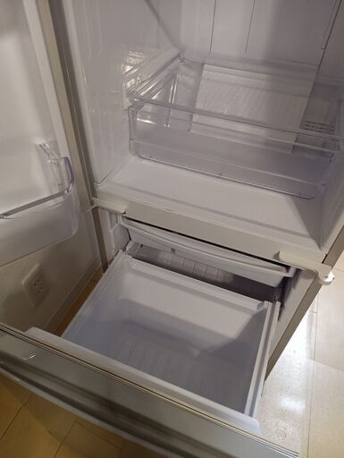 中古冷蔵庫売ります】SHARP 167L 扉の開き方向選択可 - その他 