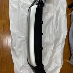 ホンダ　ヴェゼル　スポイラー類