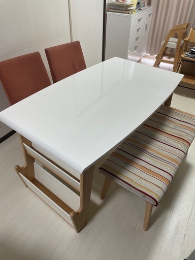 【最終値下げしました】多数お気に入り登録ありがとうございます。 \n 机　椅子　 ダイニングテーブルセット