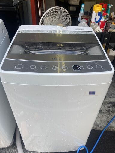 ☆美品￥12,800！Hisense　5.5kg洗濯機　家電　JW-AE55型　2021年製　幅53㎝ｘ奥行50㎝ｘ高さ89㎝　【BI102】
