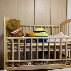 【美品】カトージベビーベッド