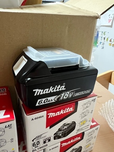 新品未使用5個セット！無料配送可！マキタ　18V バッテリー