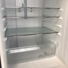 614 冷蔵庫　2019年式　154L　ハイセンス
