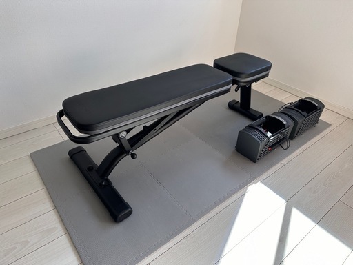 ダンベルプレス」の正しいやり方・フォームや効果！ベンチでの筋トレ法 