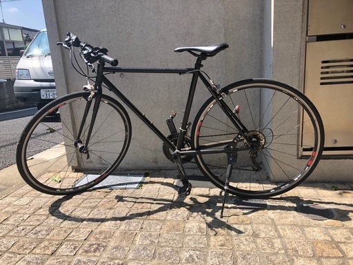 ロードバイク　軽くて快適　女性から大人まで乗れるサイズです